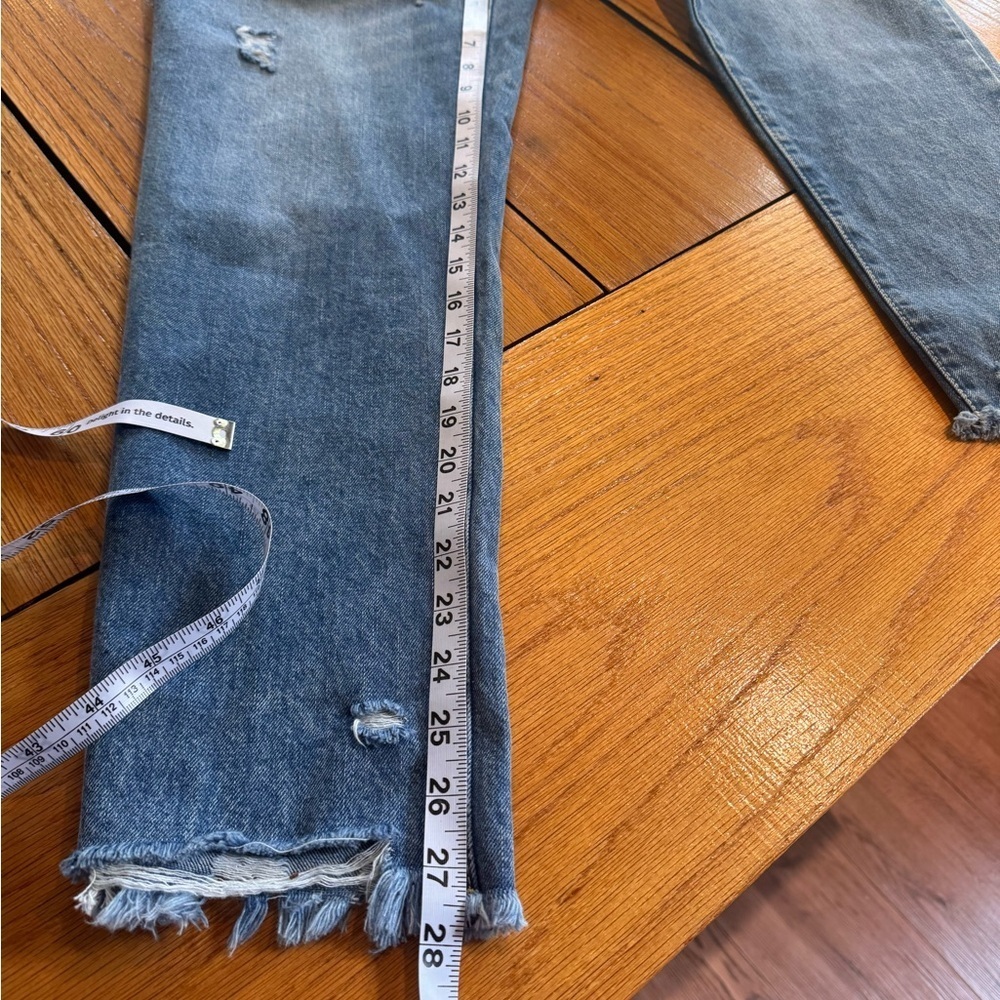 Flamingo Distressed Raw Hem Jeans – Size Medium nwt - Picture 3 of 4